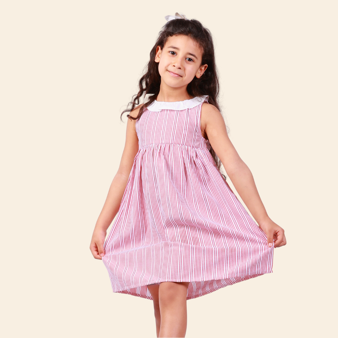 Robe Alya brodée rouge