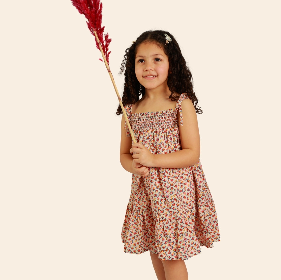 Robe Ania fleurie rouge et bleu à bretelles